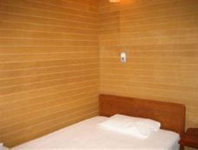 Yoshida Hotel Okinawa Rum bild