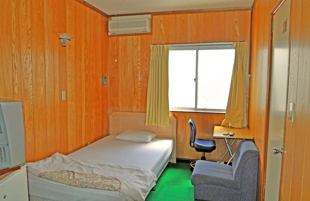 Yoshida Hotel Okinawa Rum bild